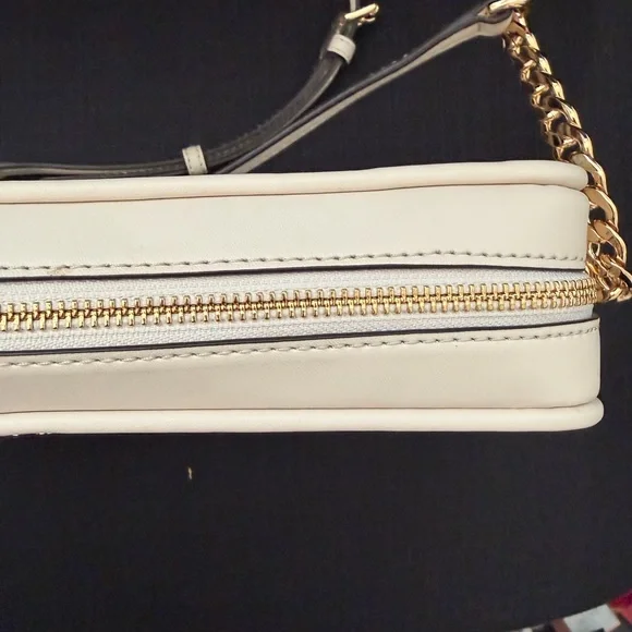 Michael Kors Natural Cream Jet Set Crossbody Bag - Picture 8 of 15